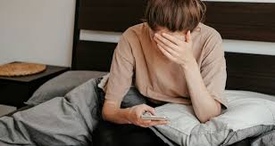 Why You Feel Rejected When Someone Doesn’t Text You Back Your Brain is Trying to Protect You